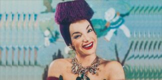 Carmen Mirandfa's amazing technicolor life